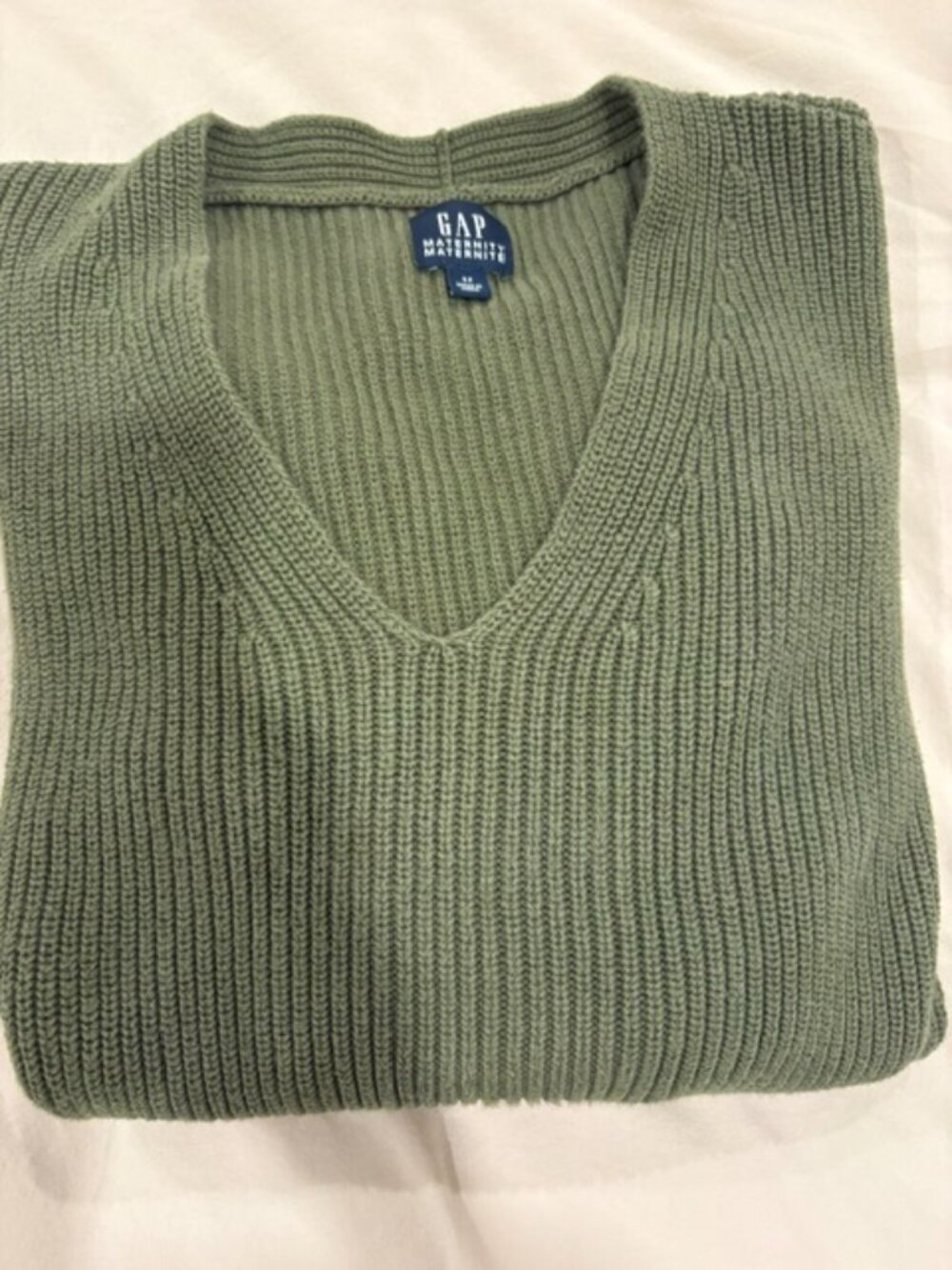 Gap Maternity V-Neck Sweater